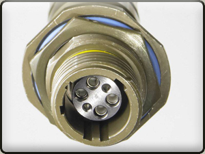 M28876 Four Channel Receptacle Close Up